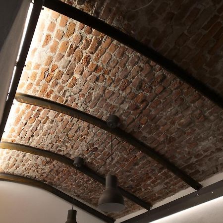 Domuscuneo Barra Di Ferro 3 Bianco Luaran gambar