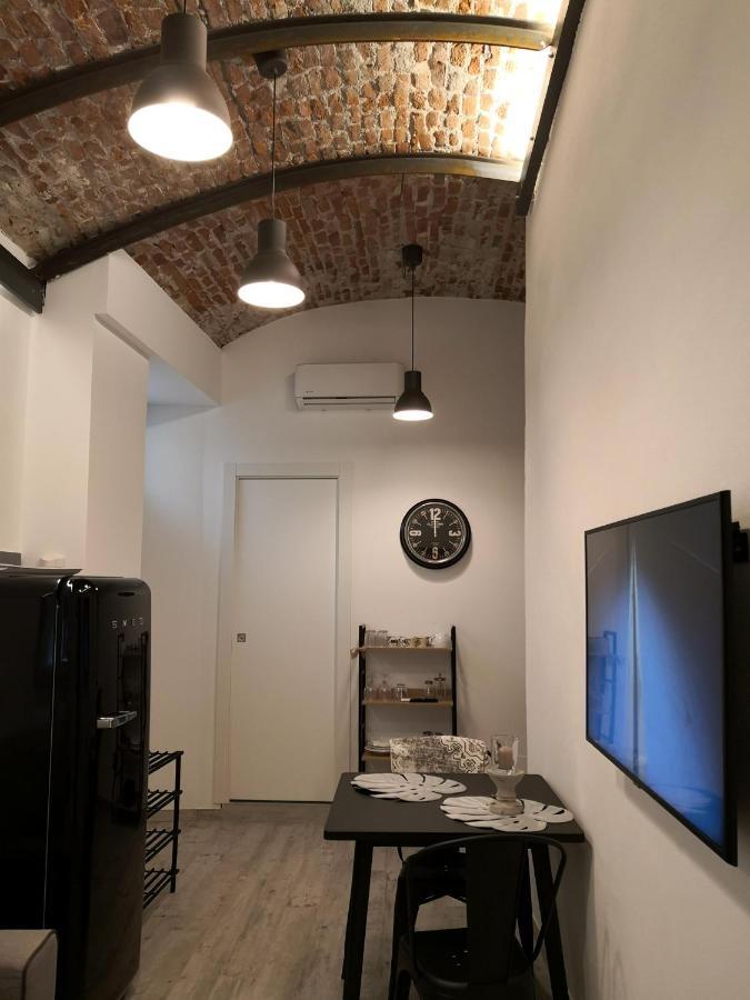 Domuscuneo Barra Di Ferro 3 Bianco Luaran gambar